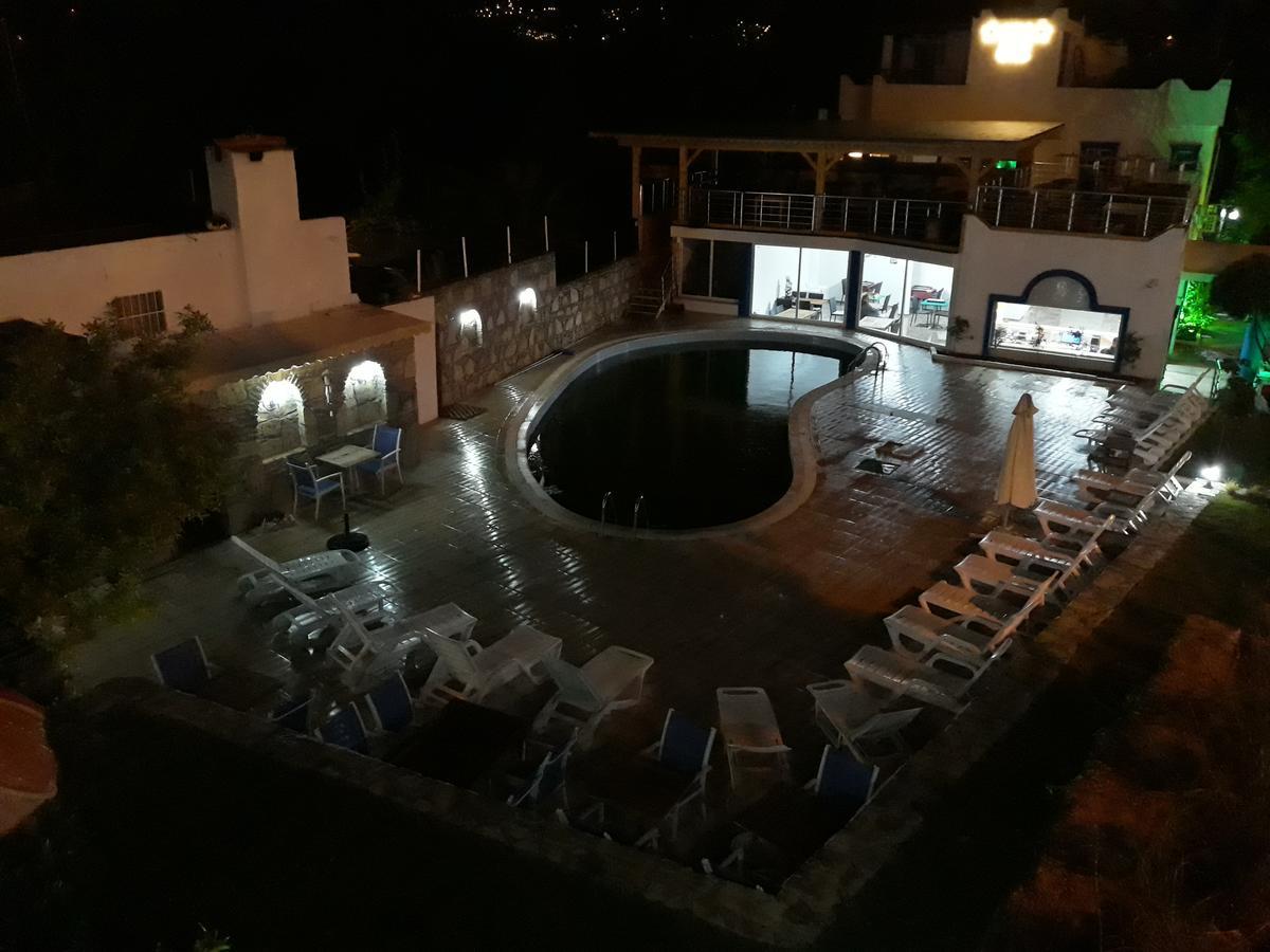 Mini Star Hotel Bitez Ngoại thất bức ảnh