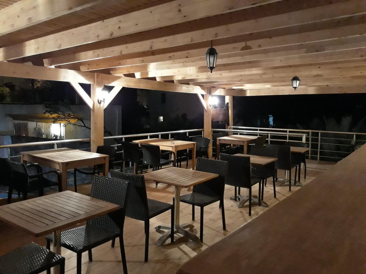 Mini Star Hotel Bitez Ngoại thất bức ảnh