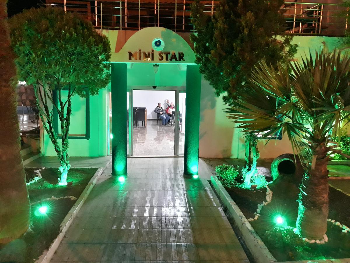 Mini Star Hotel Bitez Ngoại thất bức ảnh